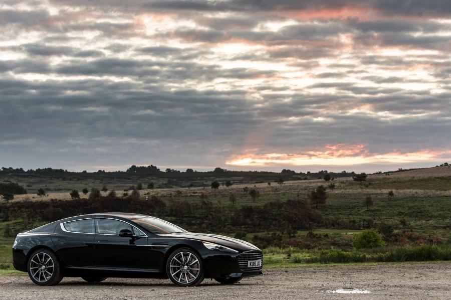 Aston Martin Rapide S 2013 года  (UK) (фото 5 из 36)